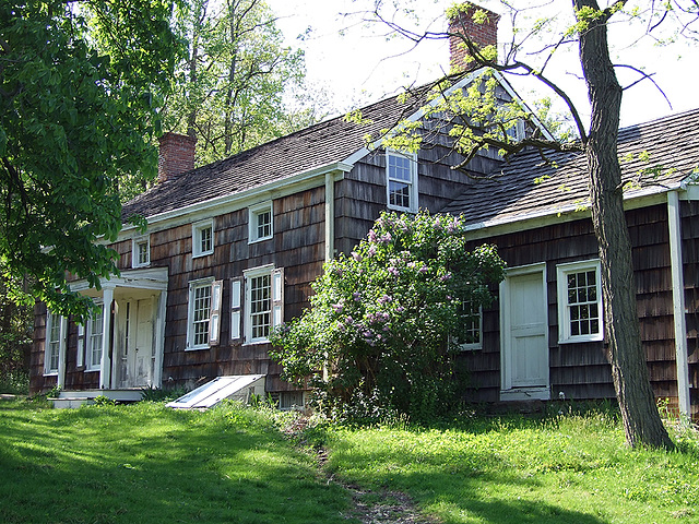 Powell Farm House in Old Bethpage Village Restoration, May 2007
