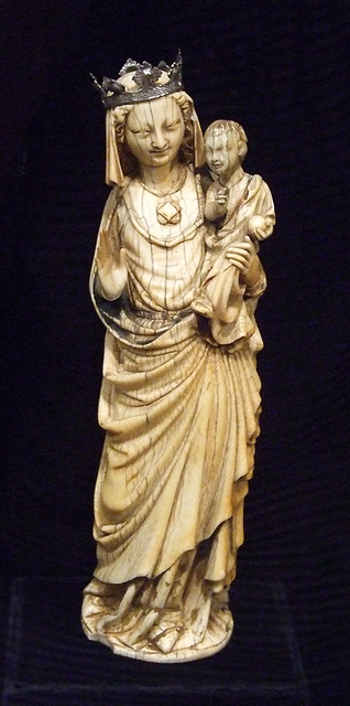 Gothic Virgin and Child in the Walters Art Museum, September 2009