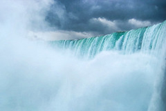 Better watch your camera! Horseshoe Falls, Niagara, 2002 (165°)