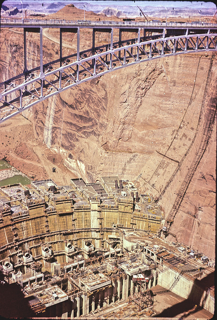 Glen Canyon Dam construction 1961