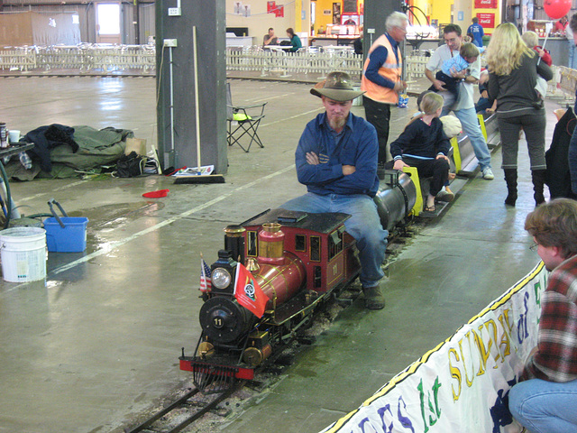 Tmba model trains 09 050