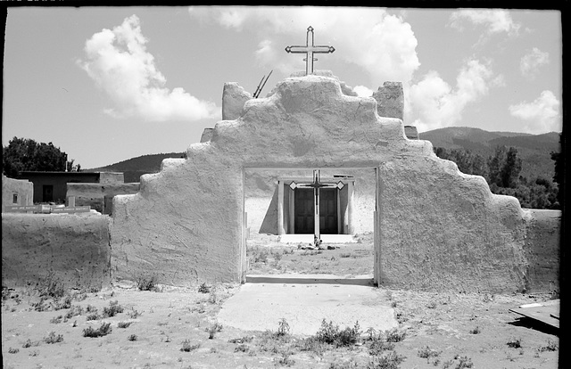 Picuris Pueblo church - San Lorenzo de Picuris