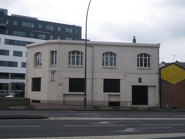 Amiens : synagogue.