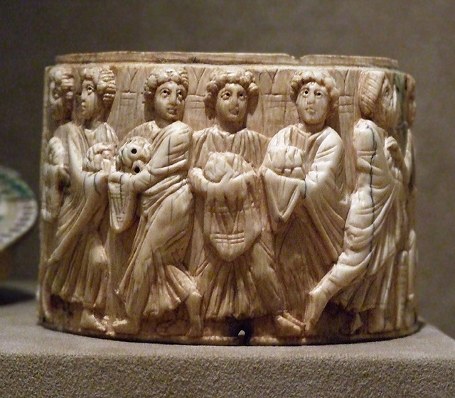 Ivory Pyxis with the Miracle of the Duplication of the Loaves in the Metropolitan Museum of Art, January 2008