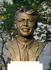 Robert Kennedy Memorial Statue Bust in Downtown Brooklyn, May 2008