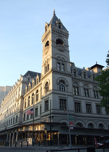 Building in Downtown Brooklyn, May 2008