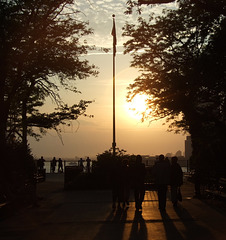The Brooklyn Heights Promenade at Sunset, May 2008
