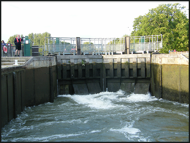 waiting for the lock to fill