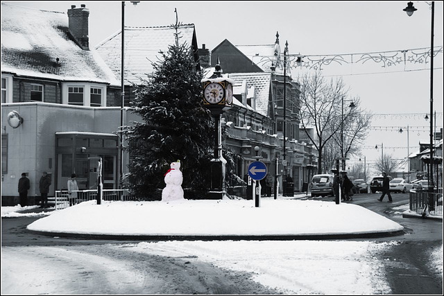 Roundabout snowman