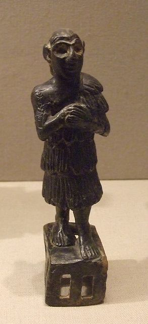 Sumerian Standing Male Worshiper in the Metropolitan Museum of Art, July 2010