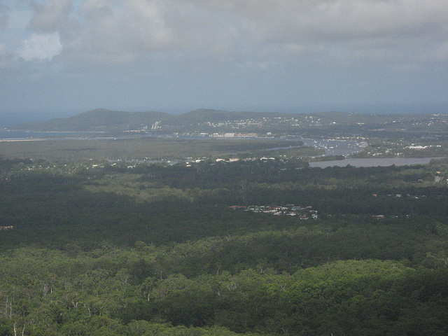 Sunshine Coast 0208 060