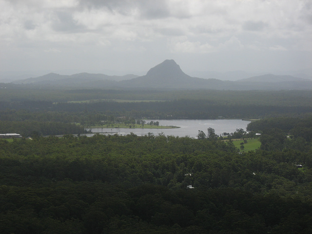 Sunshine Coast 0208 064