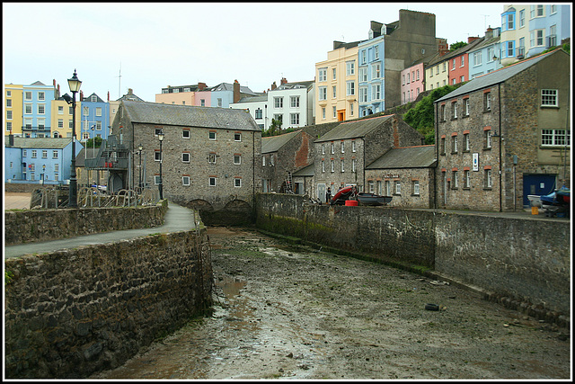 The empty sluice