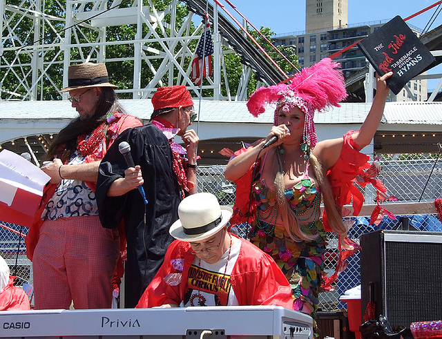 Red Tide Choir at the Coney Island Mermaid Parade, June 2007