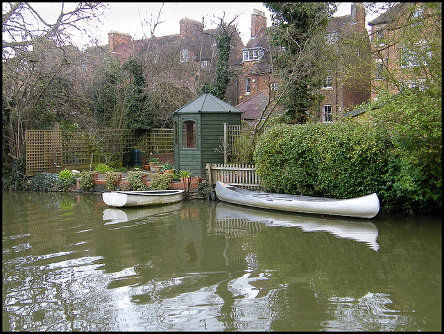 canalside gazebo