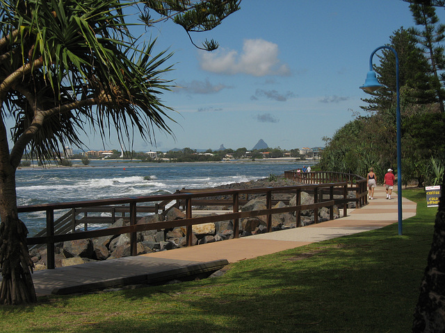 Sunshine Coast 0208 196