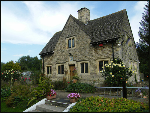 Iffley Lock House