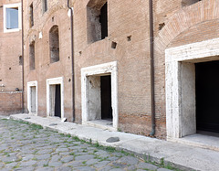 Detail of the Hemicycle of the Markets of Trajan, July 2012