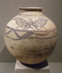 Iranian Jar with a Painted Eagle in the Metropolitan Museum of Art, September 2010