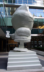 Giant Wind-Up Hello Kitty Sculpture by Tom Sachs in the Courtyard of Lever House, May 2008