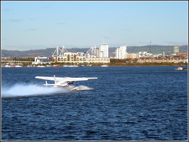 Seaplane in Cardiff Bay