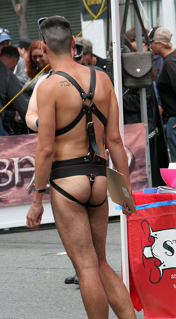 Dore Alley 2013 (3052)