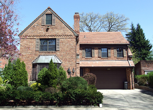 Brick House in Forest Hills Gardens, April 2010