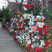 House with Artificial Flowers in Forest Hills Gardens, January 2008