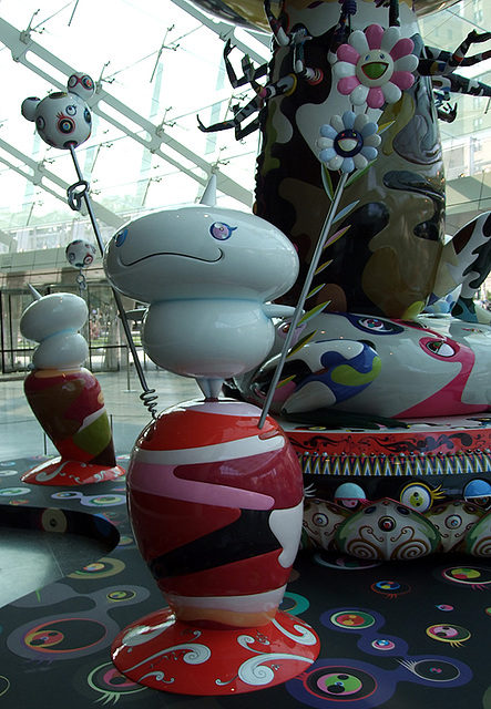 Detail of Mr. Pointy by Takashi Murakami in the Brooklyn Museum, July 2008