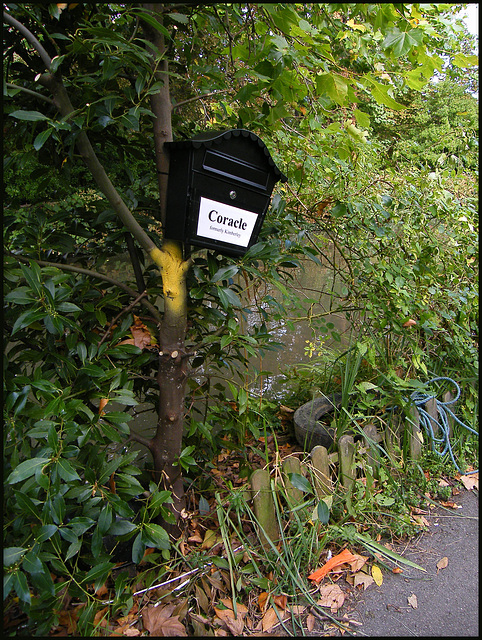 Coracle letterbox