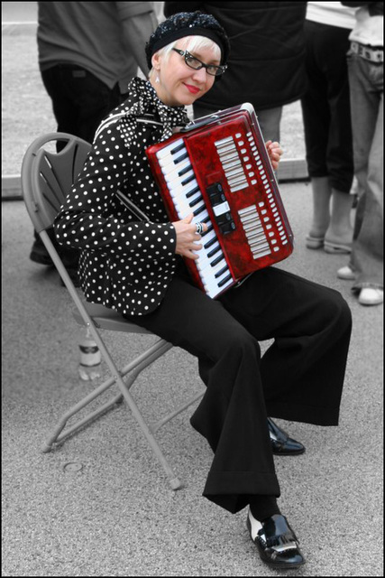 accordian player