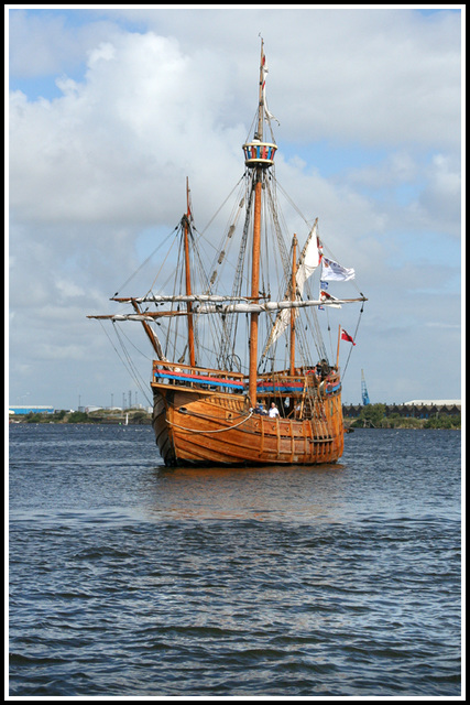 The Mathew cruising Cardiff Bay