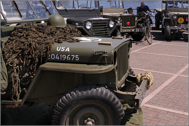 Jeep display