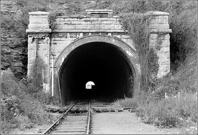 Barry Island Tunnel (east)