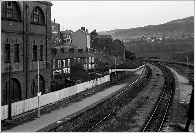 Tonypandy Stn