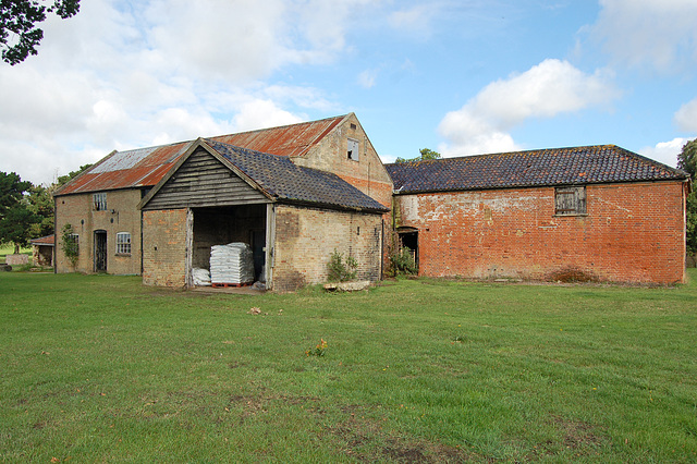 129. Park Farm, Henham, Suffolk. Building D From South East