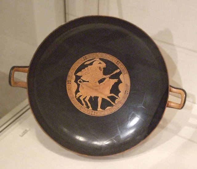 Kylix Attributed to the Penthesilea Painter in the Metropolitan Museum of Art, November 2010