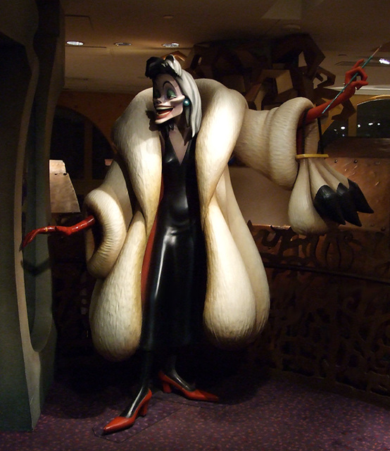 Statue of Cruella in the Disney Store in NY, December 2007