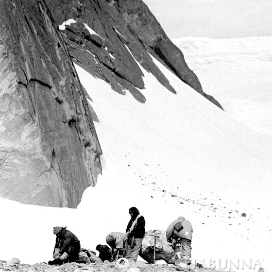 Climbing Bechervaise