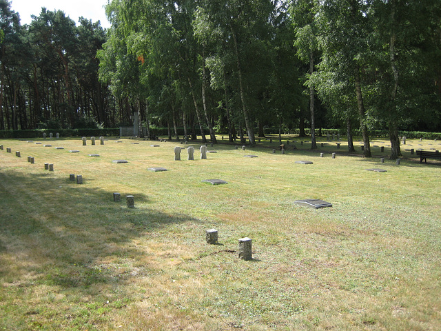 Saalow - Kriegsgräberstätte 2. Weltkrieg