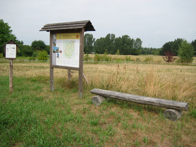 Ahrensdorf - Hinweistafel Naturpark Nuthe-Nieplitz