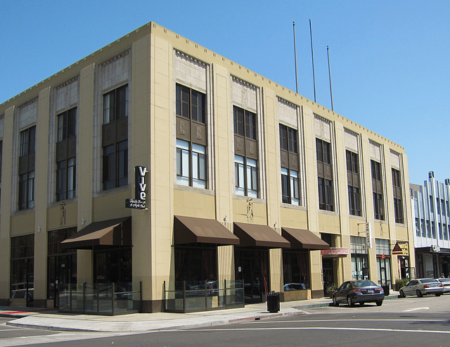 Pomona Progress Bulletin building  (3192)