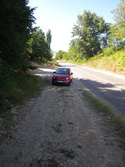 Ma Fiat 500 avant les portes de fer.