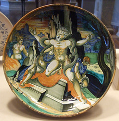 Shallow Bowl with the Death of Laocoon in the National Gallery, September 2009
