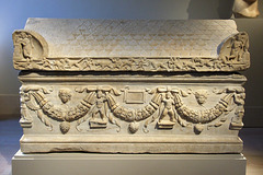 Asiatic Garland Sarcophagus with Lid in the Metropolitan Museum of Art, July 2007