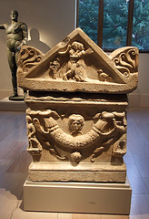 Asiatic Garland Sarcophagus with Lid in the Metropolitan Museum of Art, July 2007