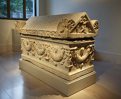 Asiatic Garland Sarcophagus with Lid in the Metropolitan Museum of Art, July 2007