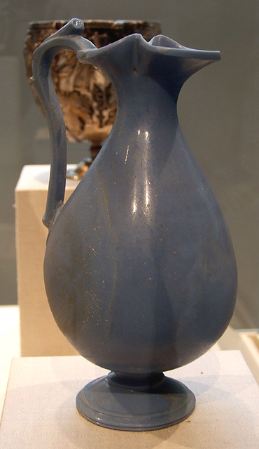 Glass Oinochoe in the Metropolitan Museum of Art, September 2009