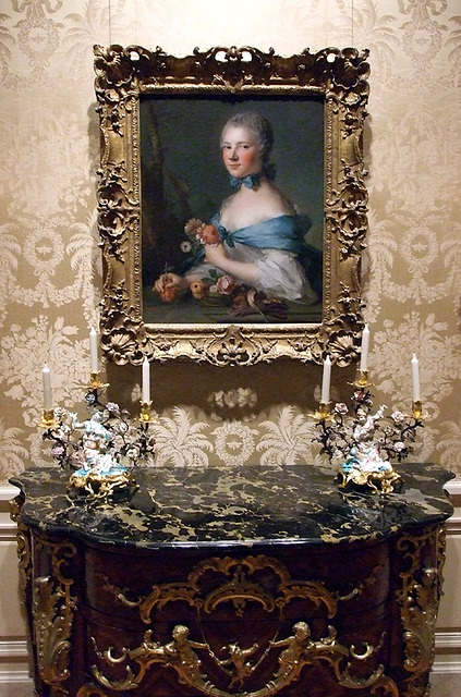 18th Century Commode and Painting in the Metropolitan Museum of Art, August 2007