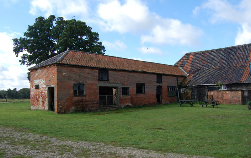 138. Park Farm, Henham, Suffolk . Building E Northern elevation from NE